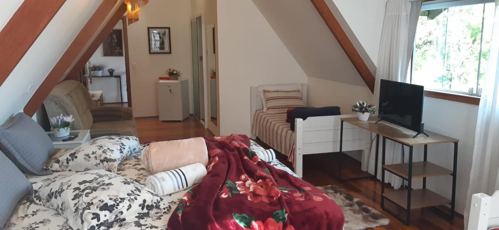 Quarto em Acomodações Particulares Ninho Da águia Campos do Jordão